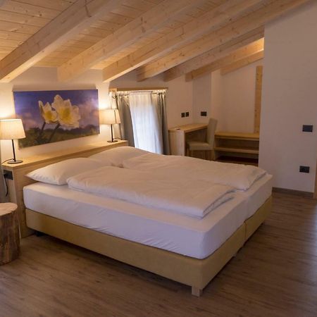 Agritur Piccolo Fiore B&B Taio Zewnętrze zdjęcie