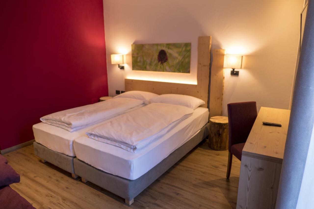 Agritur Piccolo Fiore B&B Taio Zewnętrze zdjęcie