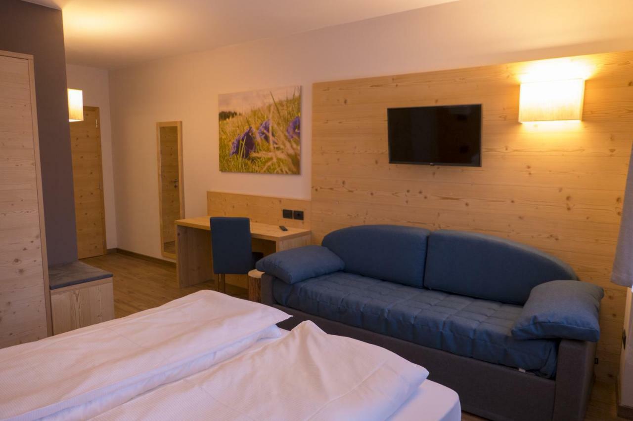 Agritur Piccolo Fiore B&B Taio Zewnętrze zdjęcie