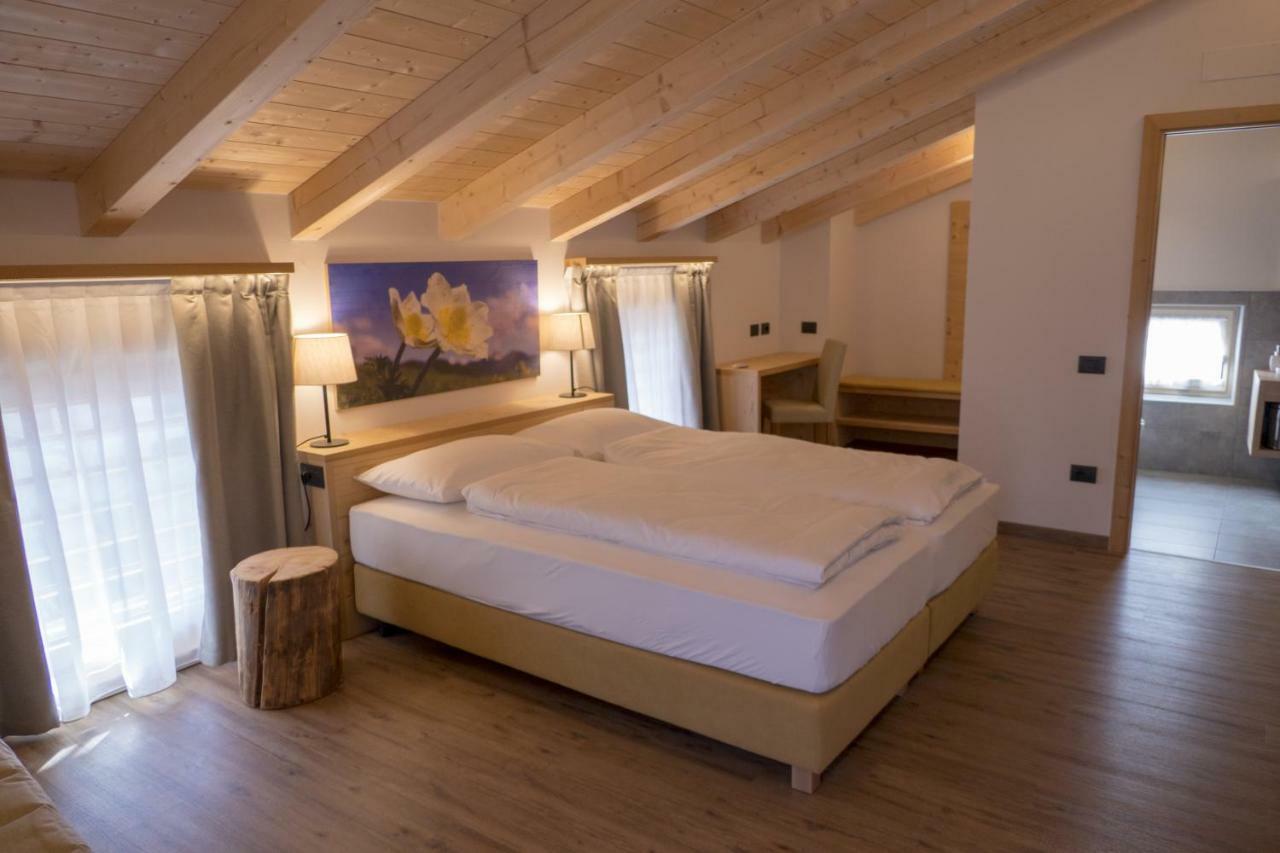 Agritur Piccolo Fiore B&B Taio Zewnętrze zdjęcie