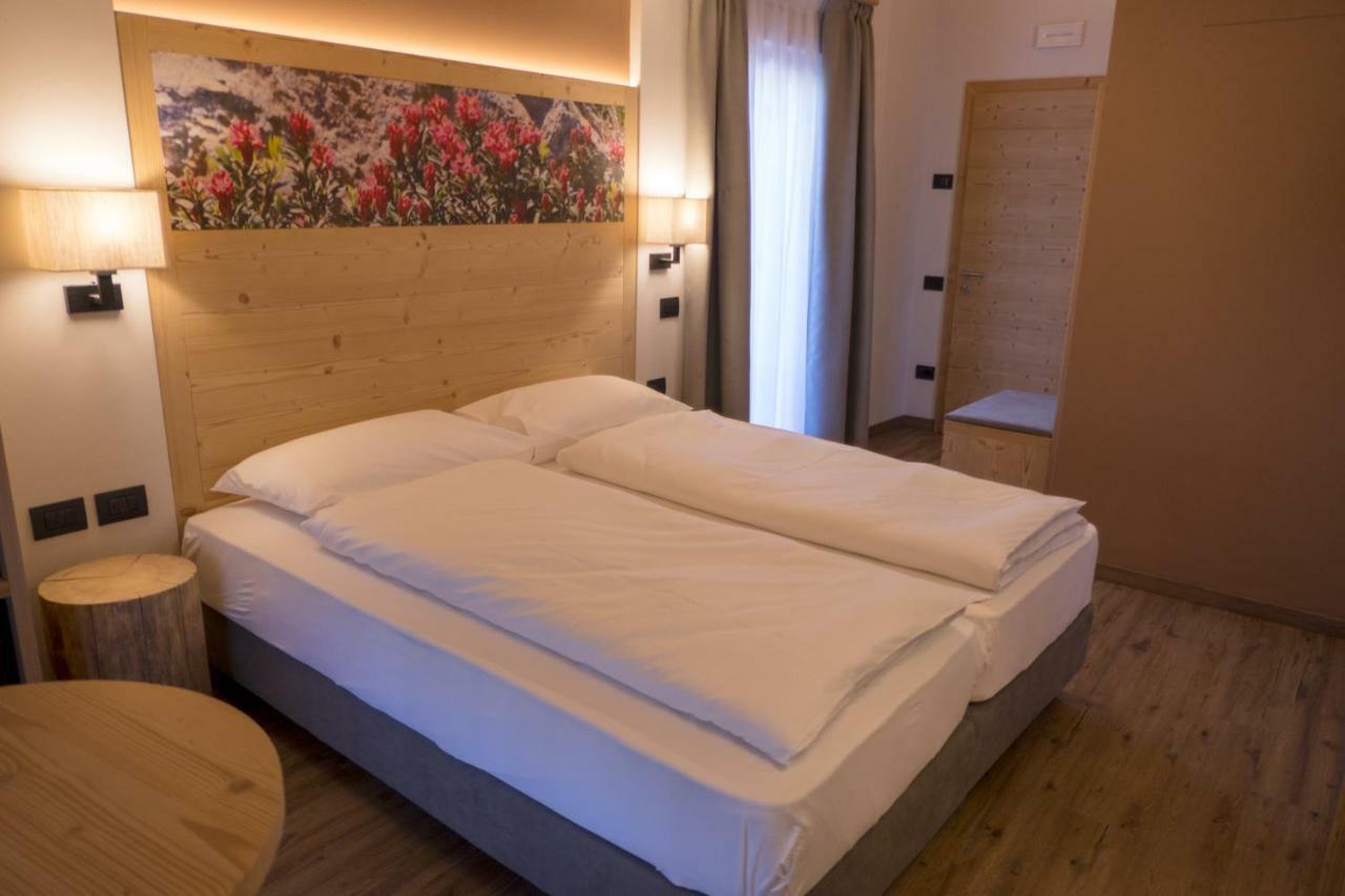 Agritur Piccolo Fiore B&B Taio Zewnętrze zdjęcie
