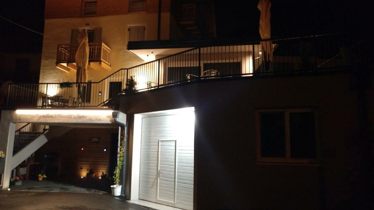 Agritur Piccolo Fiore B&B Taio Zewnętrze zdjęcie